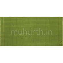 Load image into Gallery viewer, Sampanga Vaira Oosi Pure Zari Kanjivaram Silk Saree