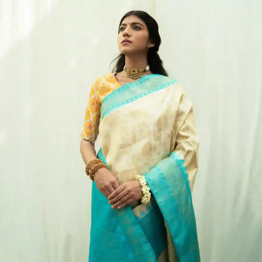 Black & White Zari Embroidered Saree Set Design by Neha & Tarun at Pernia's  Pop Up Shop 2023