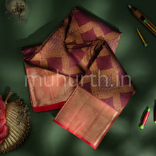 Load image into Gallery viewer, Kanjivaram Brown Magenta Silk Saree with Peach