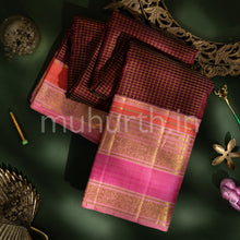 Load image into Gallery viewer, Arakku Kanjivaram Silk Saree with Pink