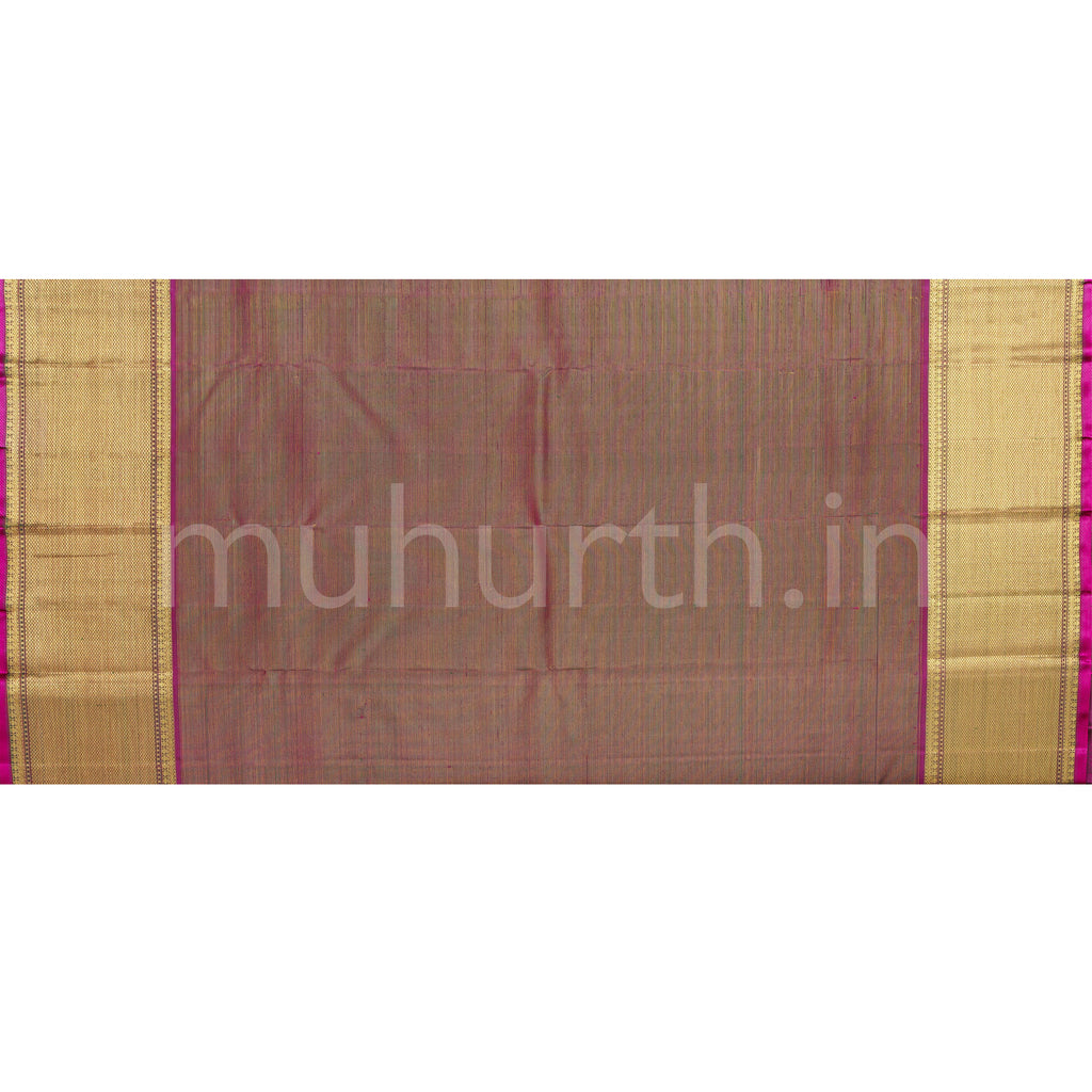 Mayil Kazhuthu Vaira Pure Kanjivaram Silk Saree with Magenta
