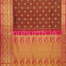 Load image into Gallery viewer, Arakku Vaira Oosi Kanjivaram Silk Saree with Rose