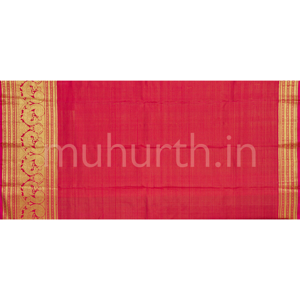 Arakku Vaira Oosi Kanjivaram Silk Saree with Rose