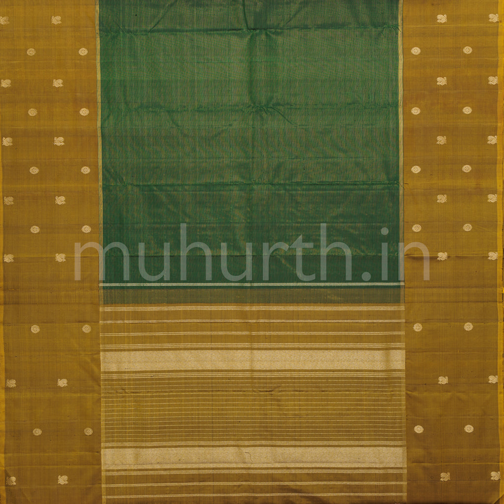 Green Vaira Oosi Kanjivaram Silk Saree with Sampanga
