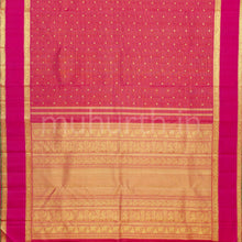 Load image into Gallery viewer, Ruby Magenta Vaira Oosi Pure Zari Kanjivaram Silk Saree