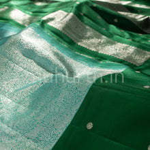 Load image into Gallery viewer, Sea Green Kanjivaram Silk Saree with Dark Green