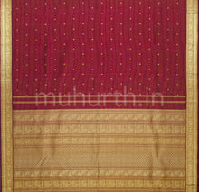 Load image into Gallery viewer, Arakku Vaira Oosi Pure Zari Kanjivaram Silk Saree