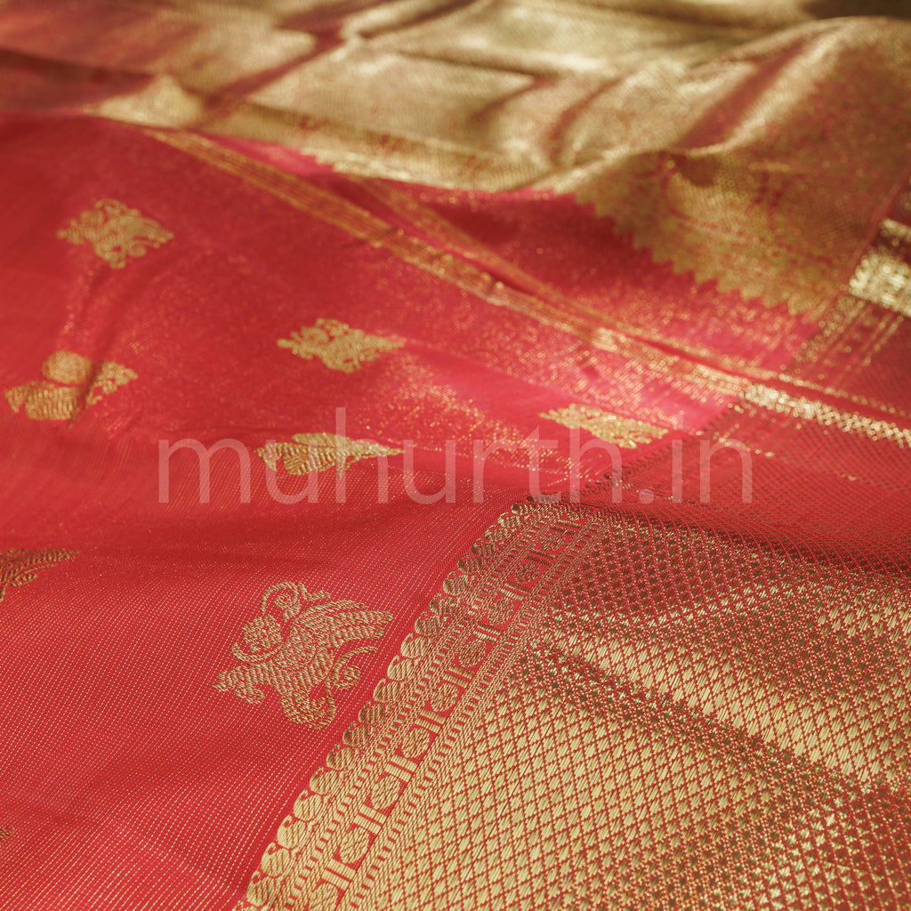 Bright Red Vaira Oosi Pure Kanjivaram Silk Saree