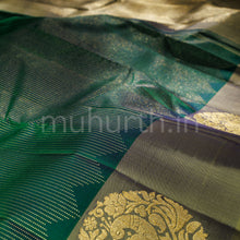 Load image into Gallery viewer, Deep Green Kanjivaram Silk Saree with Elaichi