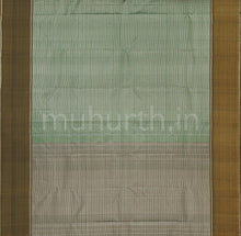 Load image into Gallery viewer, Mehndi Green Pure Kanjivaram Silk Saree with Sampanga