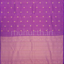 Load image into Gallery viewer, Magenta Pure Kanjivaram Silk Saree
