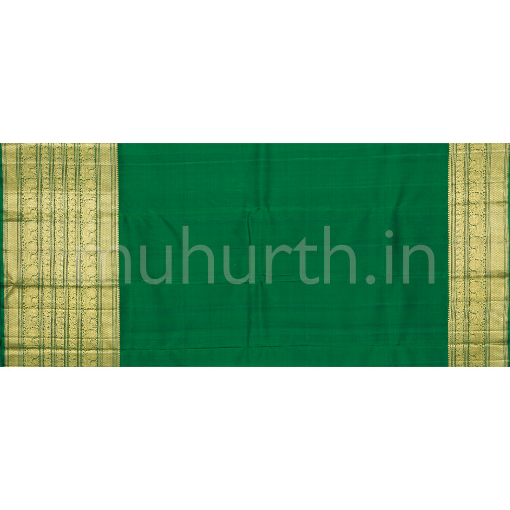 Arakku Pure Kanjivaram Silk Saree with Deep Green : Blouse
