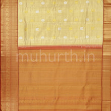 Load image into Gallery viewer, Off-White Organza Tissue Kanjivaram Silk Saree with Arakku