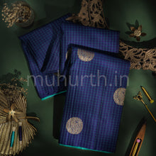 Load image into Gallery viewer, Vijaya Pure Kanjivaram Silk Saree