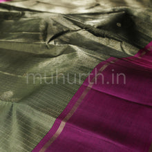 Load image into Gallery viewer, Green Pure Kanjivaram Silk Saree with Magenta