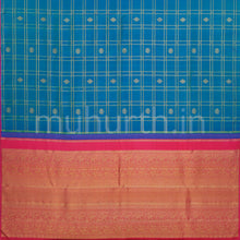 Load image into Gallery viewer, Mayil Kazhuthu Pure Zari Kanjivaram Silk Saree