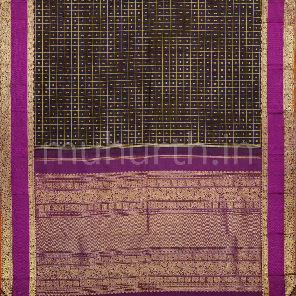 Pakku Pure Zari Kanjivaram Silk Saree with Magenta