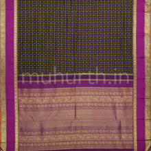Load image into Gallery viewer, Pakku Pure Zari Kanjivaram Silk Saree with Magenta