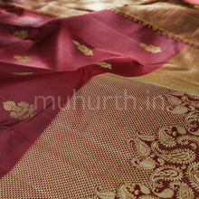 Load image into Gallery viewer, Arakku Pure Kanjivaram Silk Saree