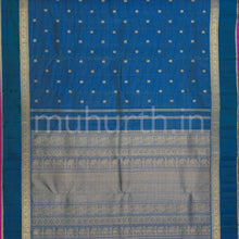 Load image into Gallery viewer, Mayil Kazhuthu Pure Zari Vaira Oosi Kanjivaram Silk Saree