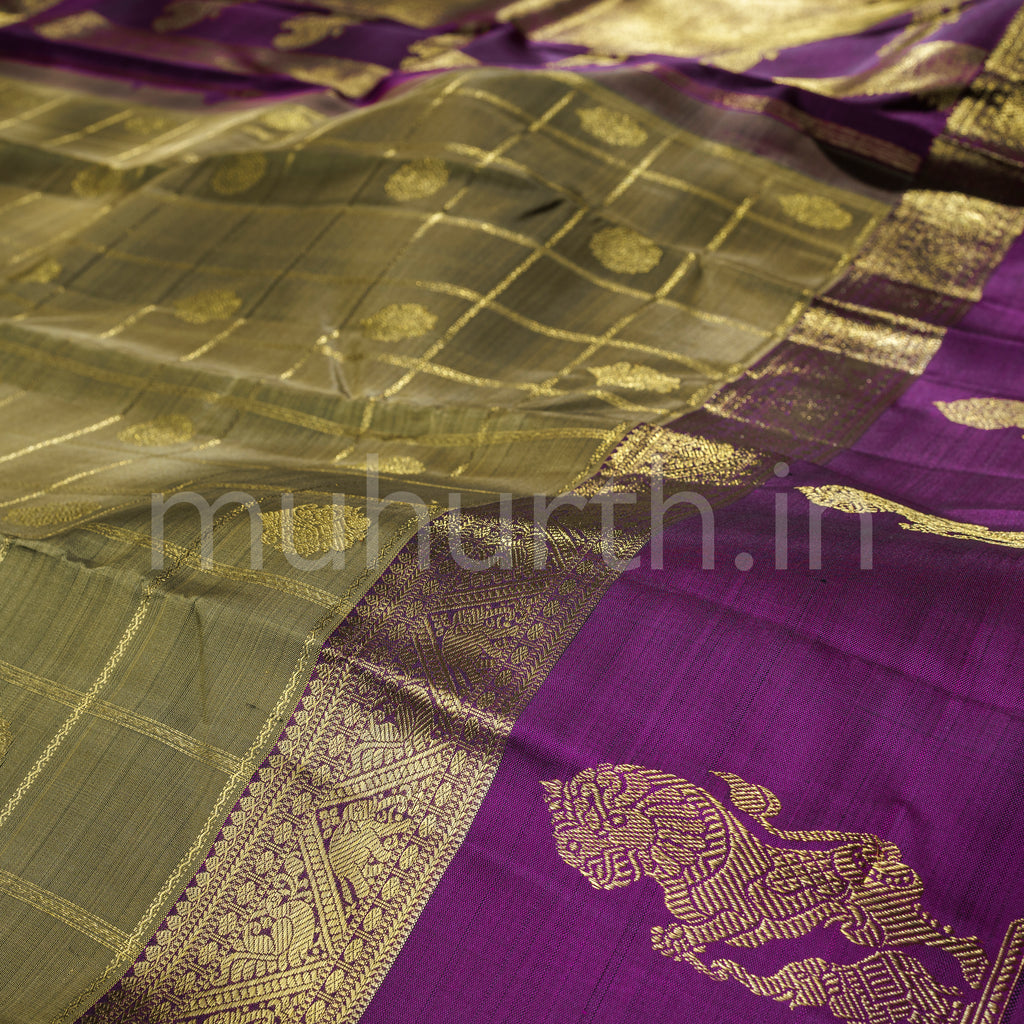 Sampanga Pure Zari Kanjivaram Silk Saree with Magenta