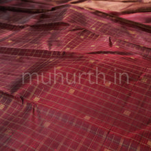 Load image into Gallery viewer, Arakku Pure Zari Kanjivaram Silk Saree
