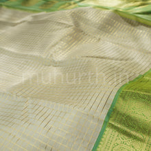 Load image into Gallery viewer, Light Elaichi Pure Zari Kanjivaram Silk Saree with Tiratchai