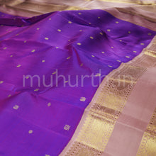 Load image into Gallery viewer, Magenta Pure Zari Kanjivaram Silk Saree with Onion Pink