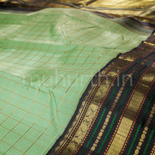 Load image into Gallery viewer, Rexona Veldhari Pure Zari Kanjivaram Silk Saree with Kanchana