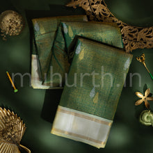 Load image into Gallery viewer, Green Kanjivaram Silk Saree with Light Elaichi