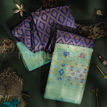 Load image into Gallery viewer, Vijaya Pure Kanjivaram Silk Saree with Ananda Blue