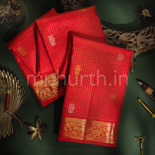 Load image into Gallery viewer, Bright Red Oosi-Kattam Pure Kanjivaram Silk Saree