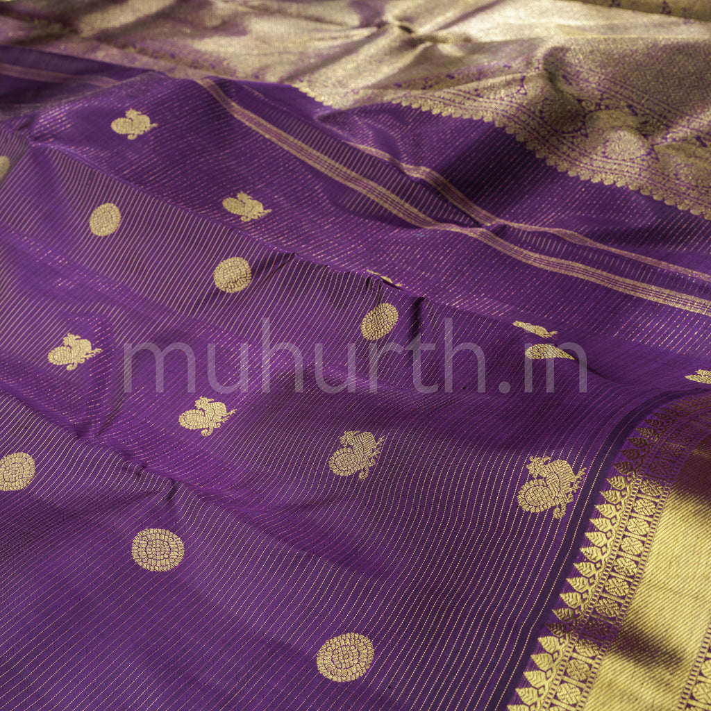 Dark Magenta Vaira-Oosi Pure Zari Kanjivaram Silk Saree