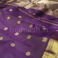 Load image into Gallery viewer, Dark Magenta Vaira-Oosi Pure Zari Kanjivaram Silk Saree