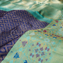 Load image into Gallery viewer, Vijaya Pure Kanjivaram Silk Saree with Ananda Blue