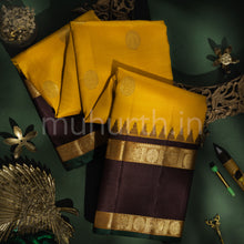 Load image into Gallery viewer, Mustard Pure Zari Kanjivaram Silk Saree with Pakku