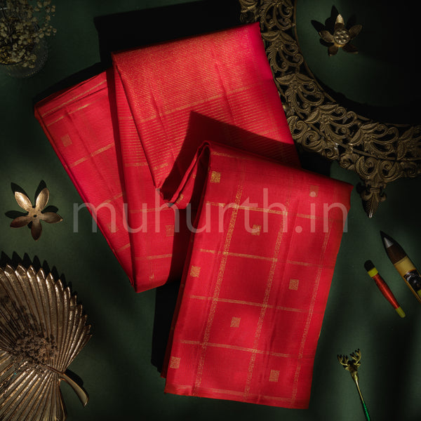 Red Vaira-Oosi Pure Zari Kanjivaram Silk Saree