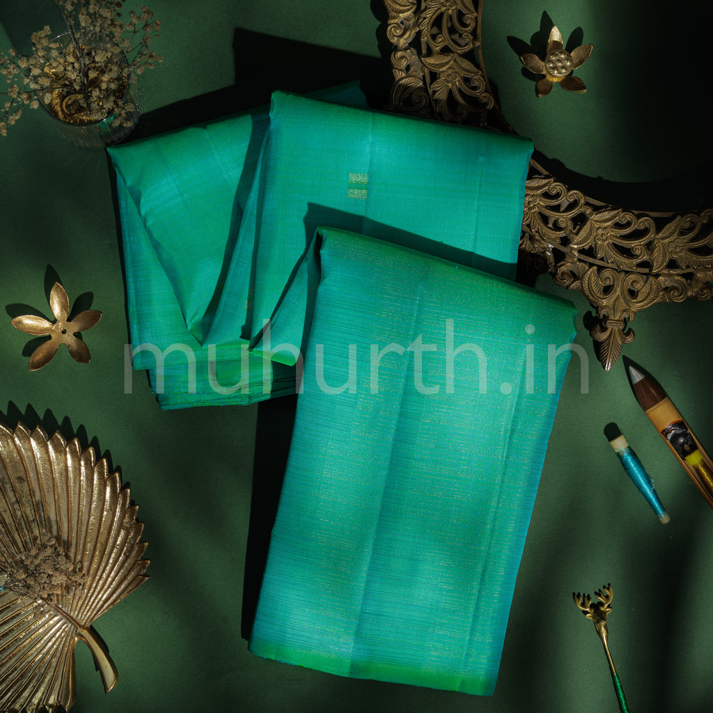 Sea Green Vaira-Oosi Pure Zari Kanjivaram Silk Saree