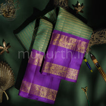 Load image into Gallery viewer, Green Veldhari Pure Zari Kanjivaram Silk Saree with Magenta