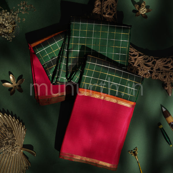 Green Muthu Kattam Pure Zari Kanjivaram Silk Saree with Rose Red