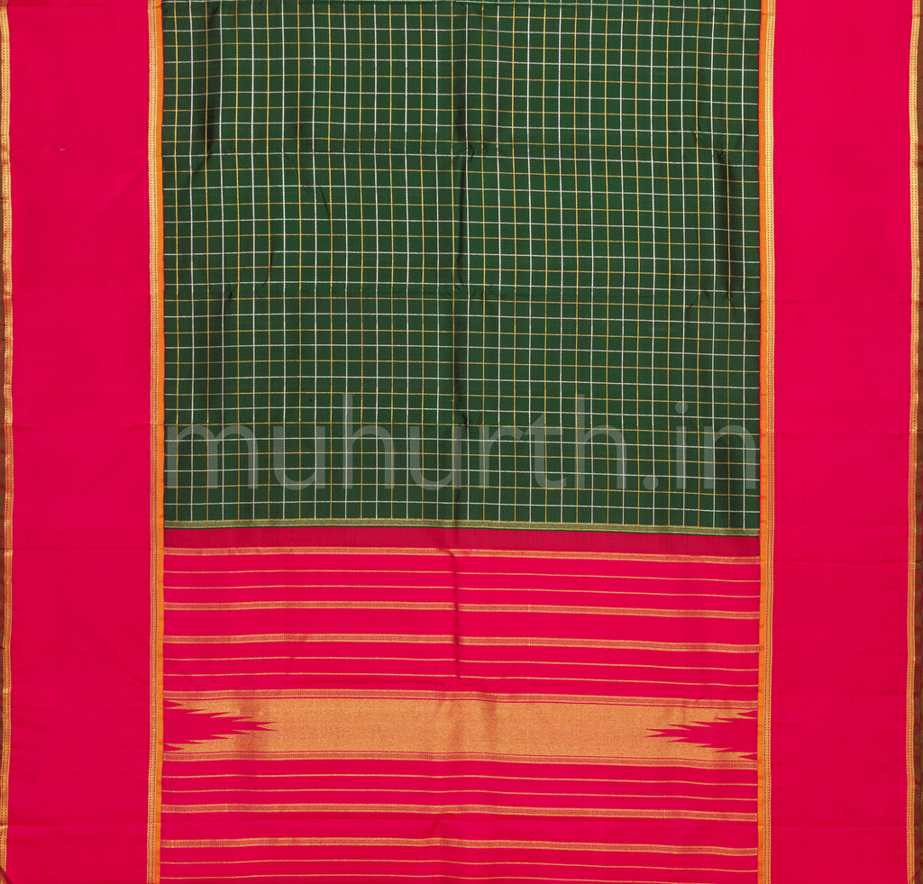 Green Muthu Kattam Pure Zari Kanjivaram Silk Saree with Rose Red