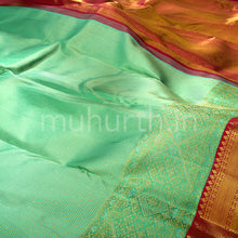 Load image into Gallery viewer, Kanjivaram Rexona Green Silk Saree with Arakku