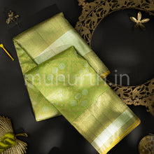Load image into Gallery viewer, Kanjivaram Elaichi Green Silk Saree