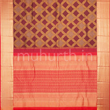 Load image into Gallery viewer, Kanjivaram Brown Magenta Silk Saree with Peach