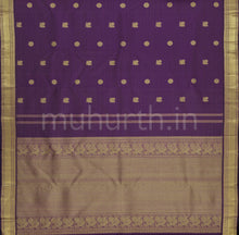 Load image into Gallery viewer, Dark Magenta Vaira-Oosi Pure Zari Kanjivaram Silk Saree